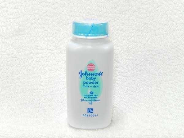 JOHNSONS MILK + RICE BABY POWDER 50G